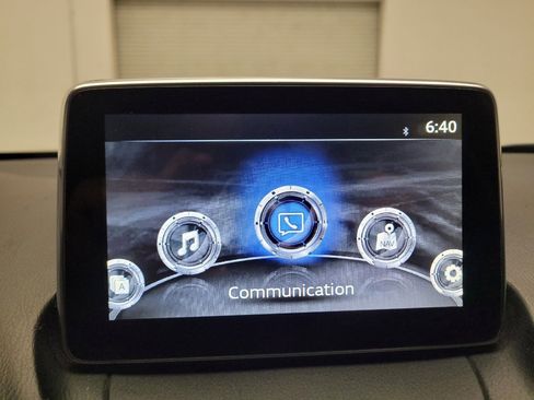 Used 2018 Toyota Yaris iA FWD image 25