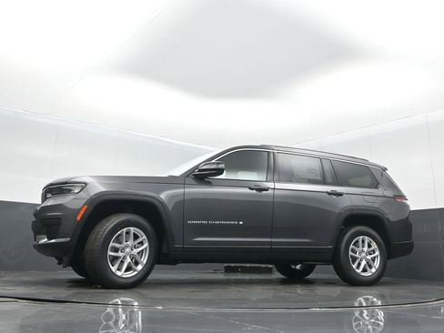New 2026 Jeep Grand Cherokee L 4WD image 30