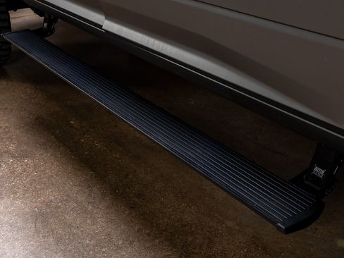 Used 2022 RAM 3500 Laramie image 12