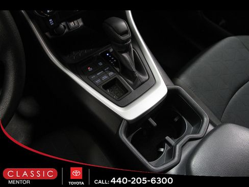 Certified 2025 Toyota RAV4 XLE AWD/4WD image 15