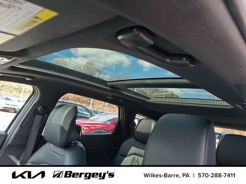 Certified 2023 Kia Sportage X-Pro Prestige image 16