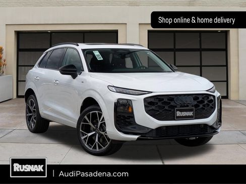 New 2026 Audi Q3 quattro 2.0T AWD/4WD image 1