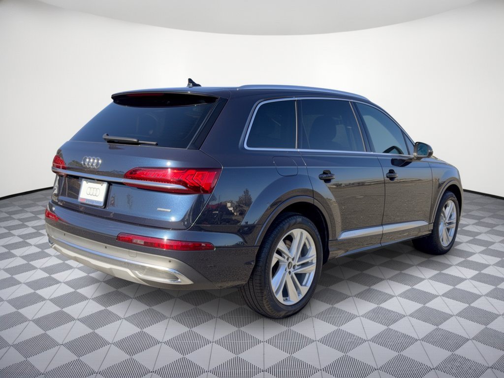 Used 2023 Audi Q7 3.0T Premium Plus w/ Premium Plus Package AWD/4WD image 9