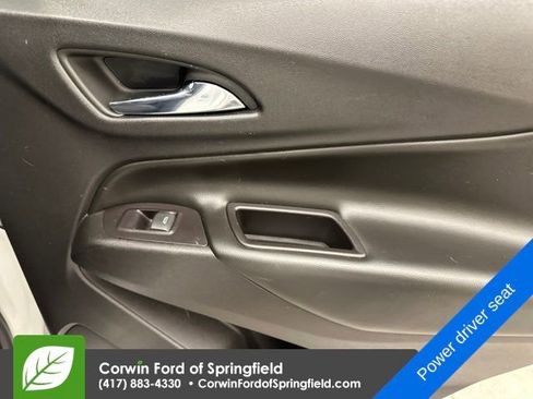 Used 2019 Chevrolet Equinox LT image 15