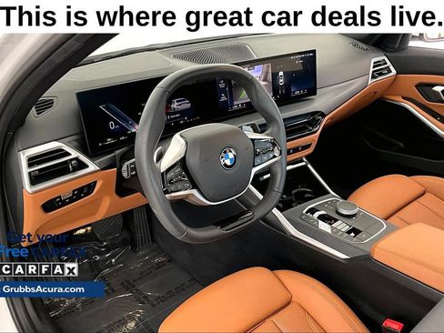 Used 2025 BMW 330i xDrive Sedan w/ Convenience Package AWD/4WD image 17
