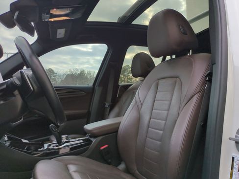 Used 2019 BMW X3 xDrive30i w/ Premium Package image 16