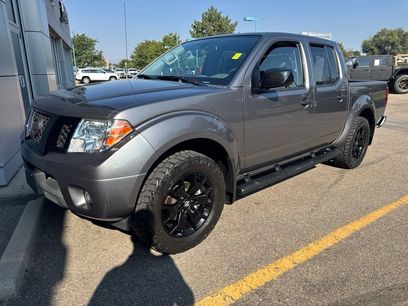 Used 2021 Nissan Frontier SV w/ Midnight Edition Floor Mats