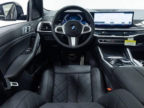 New 2027 BMW X6 xDrive40i w/ Executive Package AWD/4WD image 4