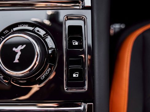 Used 2025 Rolls-Royce Spectre w/ Spectre Launch Package AWD/4WD image 60
