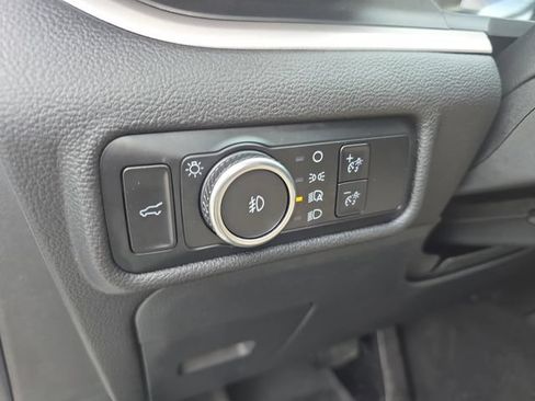 Certified 2023 Ford Explorer XLT w/ Equipment Group 202A AWD/4WD image 15