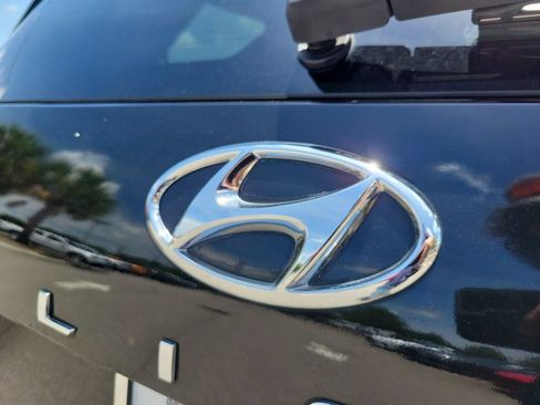 Used 2022 Hyundai Palisade Limited w/ Cargo Package AWD/4WD image 9