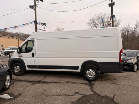 Used 2017 RAM ProMaster 3500 w/ Premium Appearance Group image 3