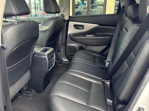 Used 2016 Nissan Murano S AWD/4WD image 12