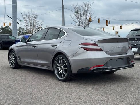 Used 2023 Genesis G70 2.0T image 10