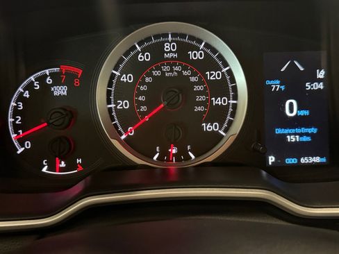 Used 2022 Toyota Corolla SE image 20