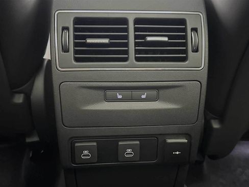 New 2025 Jaguar F-PACE R-Dynamic S image 25