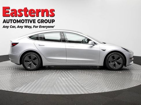 Used 2018 Tesla Model 3 Long Range AWD/4WD image 4