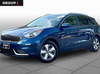 Used 2019 Kia Niro LX FWD video 1
