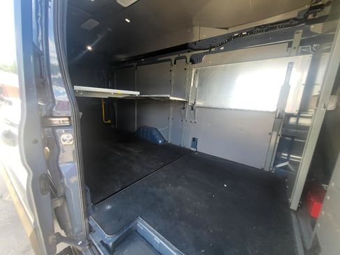 Used 2020 Ford Transit 250 148 High Roof Extended RWD image 13