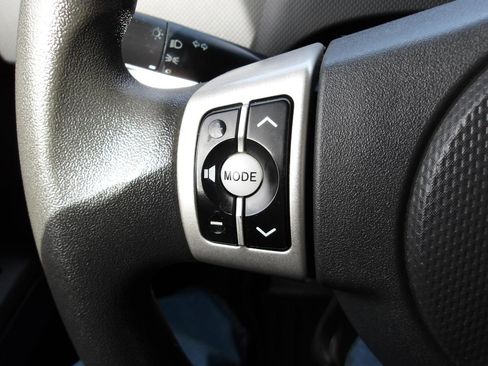 Used 2009 Scion xB FWD image 15