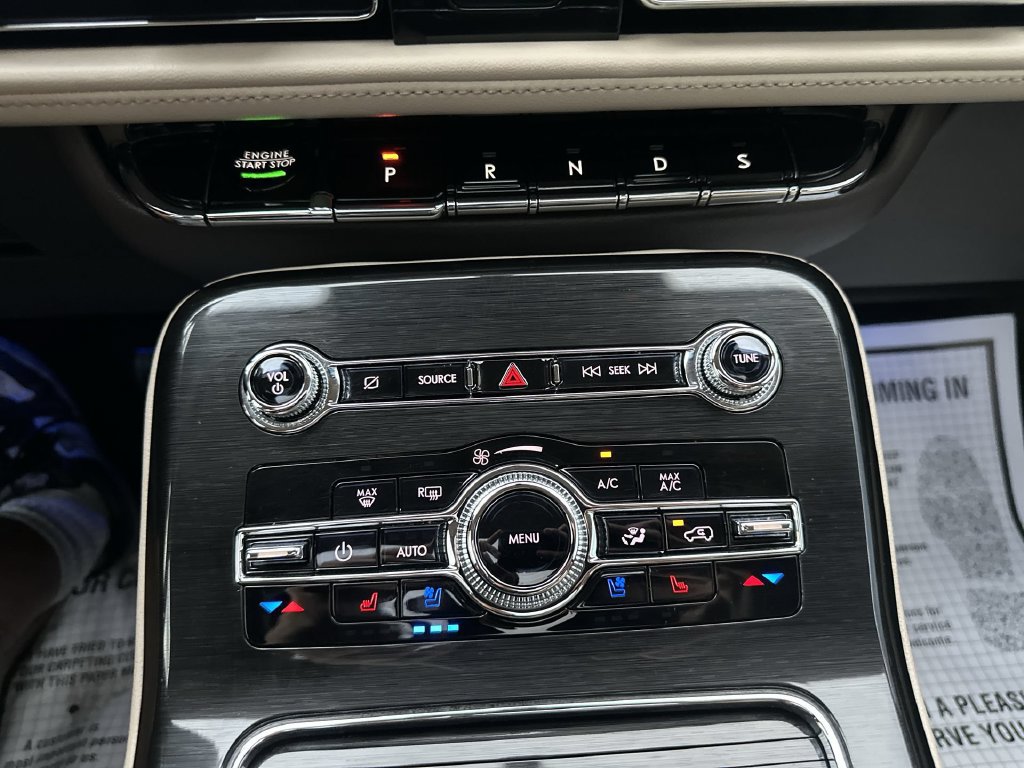 Certified 2021 Lincoln Nautilus Reserve AWD/4WD image 17