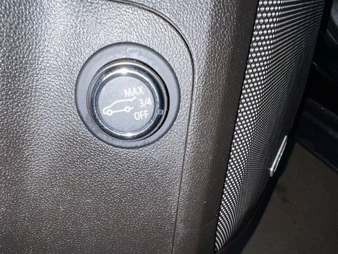 Used 2023 GMC Acadia AT4 w/ Technology Package image 29