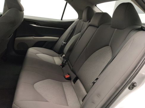 Used 2022 Toyota Camry LE FWD image 18