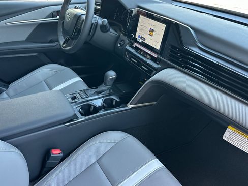 Certified 2026 Toyota Camry SE w/ Convenience Package FWD image 15