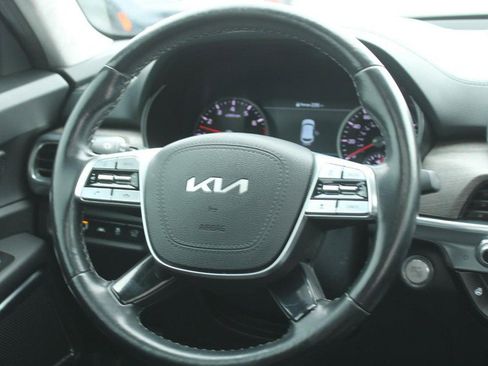 Used 2022 Kia Telluride SX w/ SX Prestige Package image 15