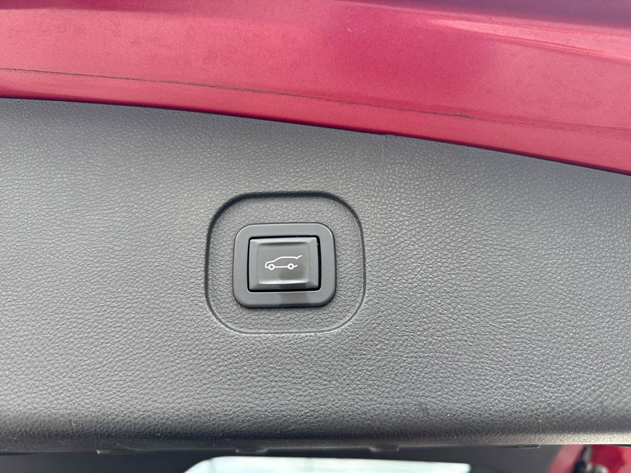 Used 2015 Chevrolet Equinox LTZ w/ LPO, Protection Package FWD image 22