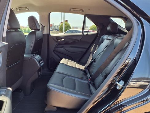 Used 2021 Chevrolet Equinox LT image 26