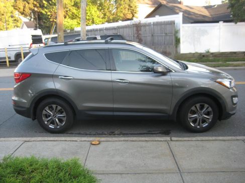 Used 2015 Hyundai Santa Fe Sport w/ Option Group 02 image 8