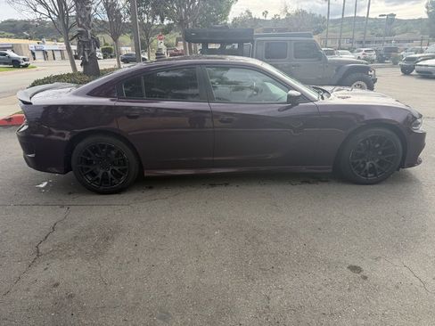 Used 2020 Dodge Charger R/T w/ Blacktop Package image 8