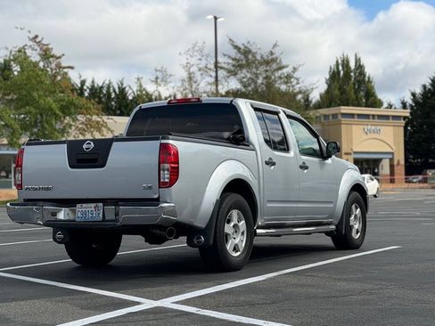 Used 2006 Nissan Frontier SE w/ (P01) Power Pkg RWD image 5