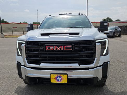 New 2026 GMC Sierra 3500 Pro w/ Convenience Package AWD/4WD image 8