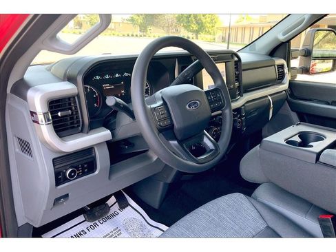 New 2025 Ford F350 XLT w/ 360-Degree Camera Package image 21