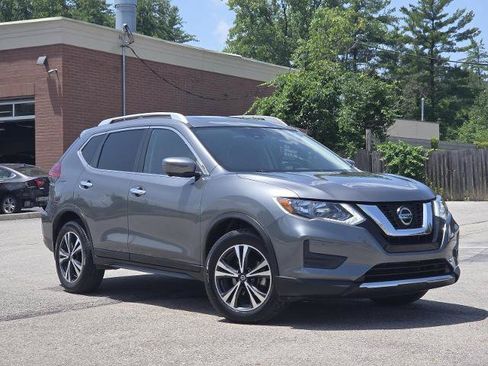 Certified 2019 Nissan Rogue SV w/ Sun & Sound Touring Package AWD/4WD image 1