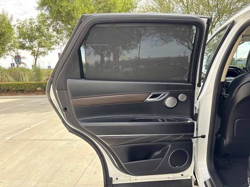 Used 2021 Genesis GV80 3.5T w/ Prestige Package 07 AWD/4WD image 12