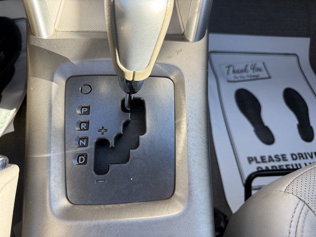 Used 2010 Subaru Forester 2.5X Limited AWD/4WD image 28
