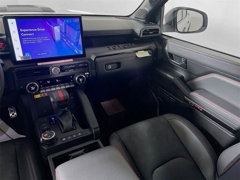 Used 2025 Toyota Tacoma TRD Pro image 21