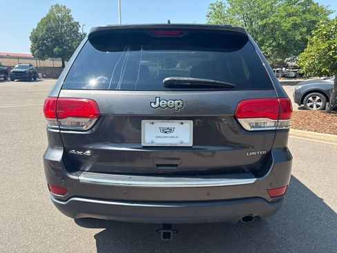 Used 2017 Jeep Grand Cherokee Limited AWD/4WD image 4