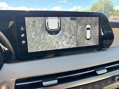 Used 2023 Hyundai Palisade Limited w/ Cargo Package image 16