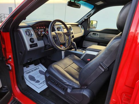 Used 2014 Ford F150 FX4 w/ Equipment Group 402A Luxury AWD/4WD image 8