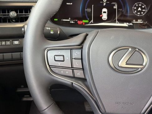 Certified 2026 Lexus UX 300h FWD w/ Accessory Package (Z1) image 15