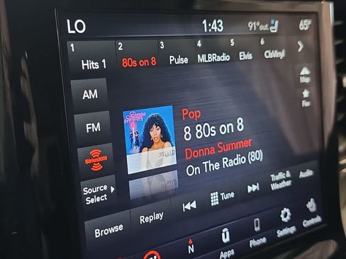 Used 2020 RAM 1500 Laramie AWD/4WD image 19