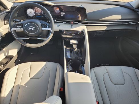 New 2026 Hyundai Elantra Limited image 15