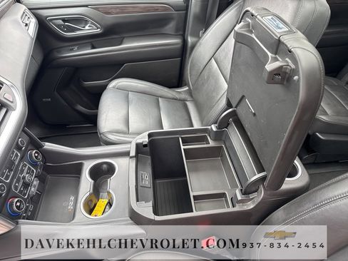 Used 2021 Chevrolet Suburban LT w/ Luxury Package image 19