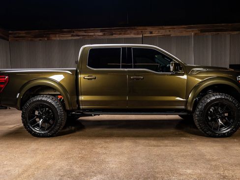 Used 2025 Ford F150 Raptor image 11