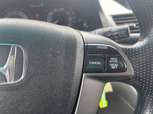 Used 2011 Honda Odyssey EX image 36