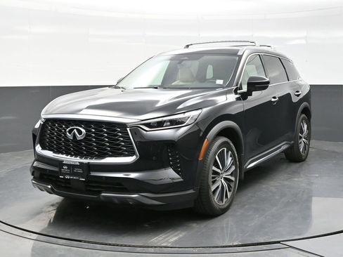 Used 2025 INFINITI QX60 Sensory image 2